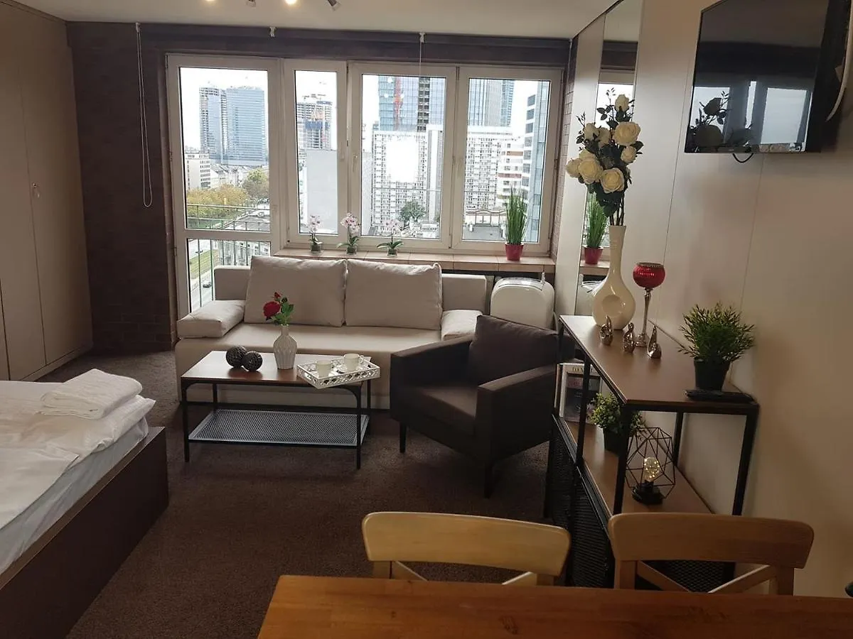 Alma Apartments Rondo ONZ Varsovia